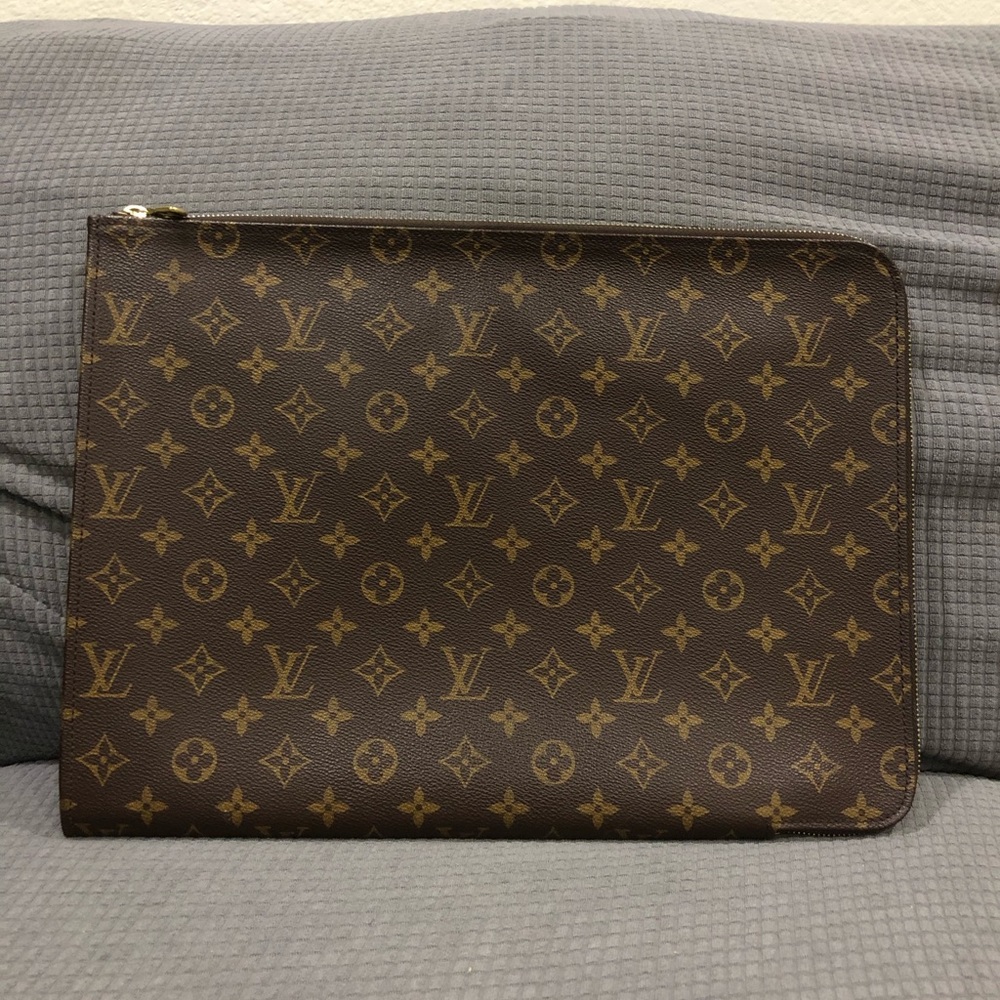 Louis Vuitton Portefeuille Case - ETUI Gm